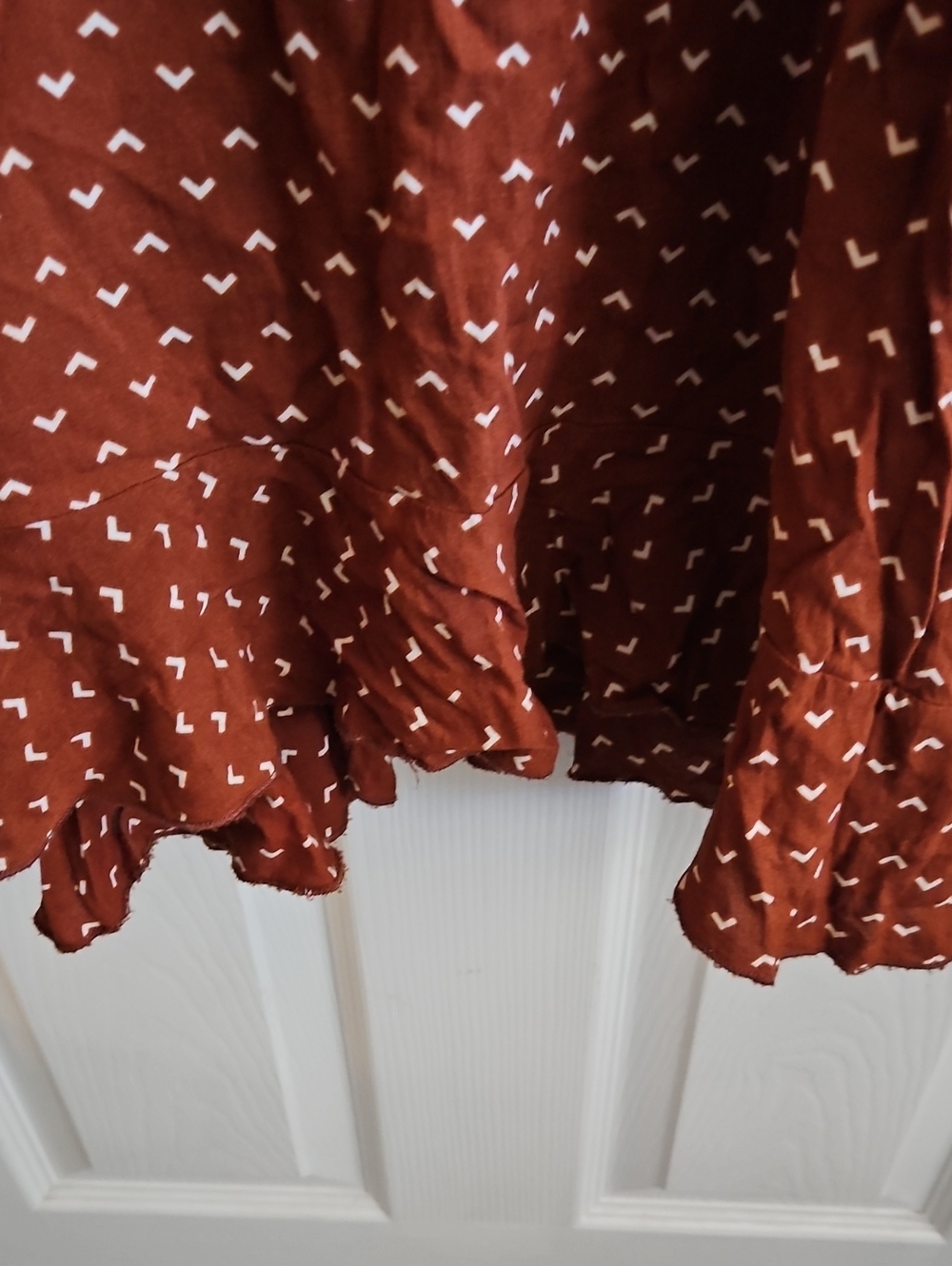 Urban Outfitters Kimchiowmen's Rust Brown Midi Wrap Dress with WhiteVshape Print - Picture 11 of 14